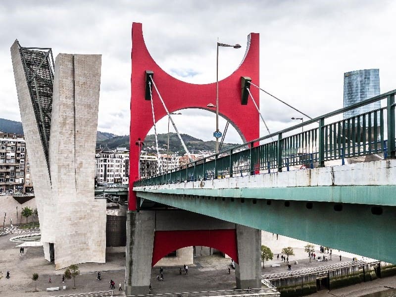 Museo-Guggenheim-Bilbao-3